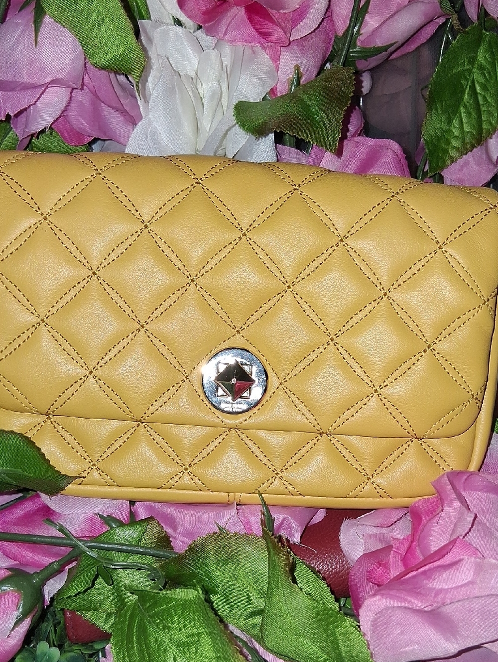 Kate Spade Quilted Yellow Women's Crossbody Bag - Stylish Everyday